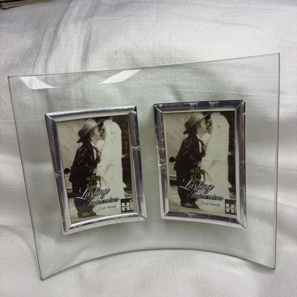 Curved 5.5” X 6.5” Clear Glass With Silver Frame Holds Double 2”x3” Photos